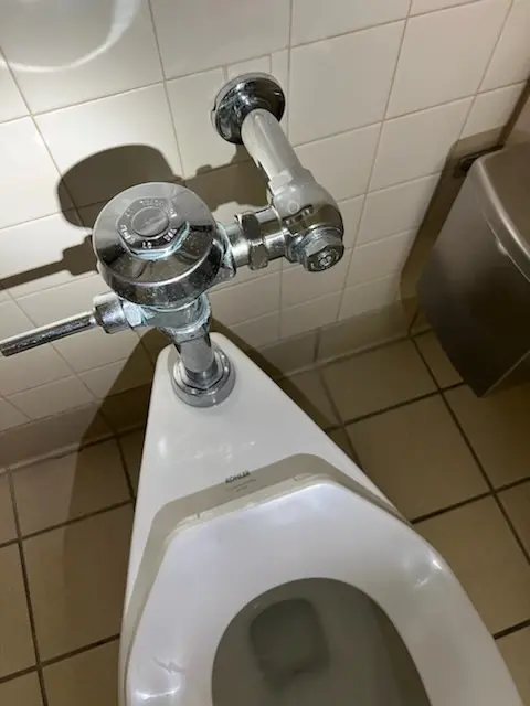 Fixture installation and repair for Repiping in Elkhart